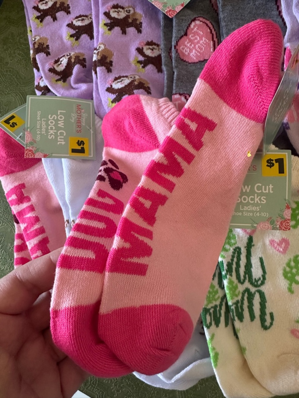 MOTHERS DAY Assorted Low Cut Socks NWTs 11 pairs - Picture 2 of 7